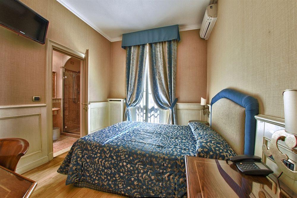 Hotel Pedrini Bologna Buitenkant foto