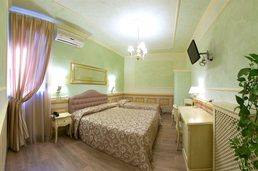 Hotel Pedrini Bologna Buitenkant foto
