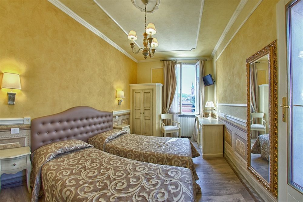 Hotel Pedrini Bologna Buitenkant foto