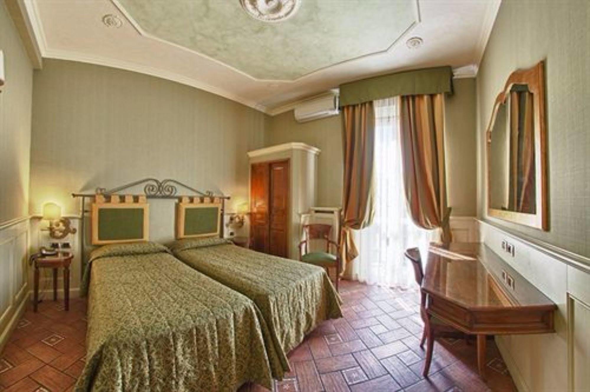 Hotel Pedrini Bologna Buitenkant foto